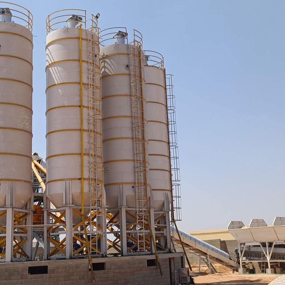 محطة خلط الخرسانة MEKA K 140 في مصر