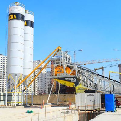 Iraq, Baghdad: Mobile Concrete Batching Plants Play a Leading Role in Modern Housing Project