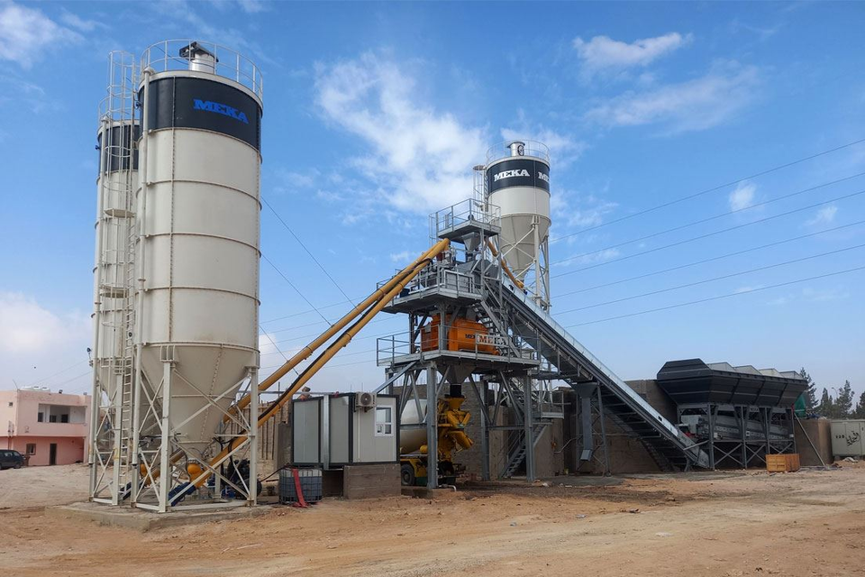 MEKA a installé avec succès une centrale à béton compacte C100 en Jordanie 