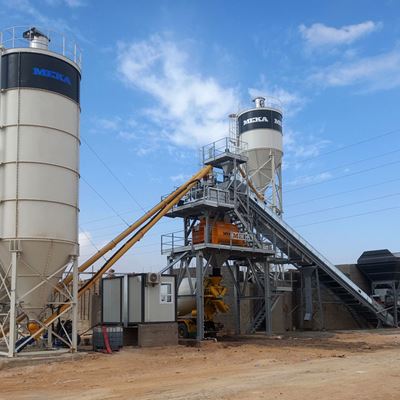 MEKA a installé avec succès une centrale à béton compacte C100 en Jordanie