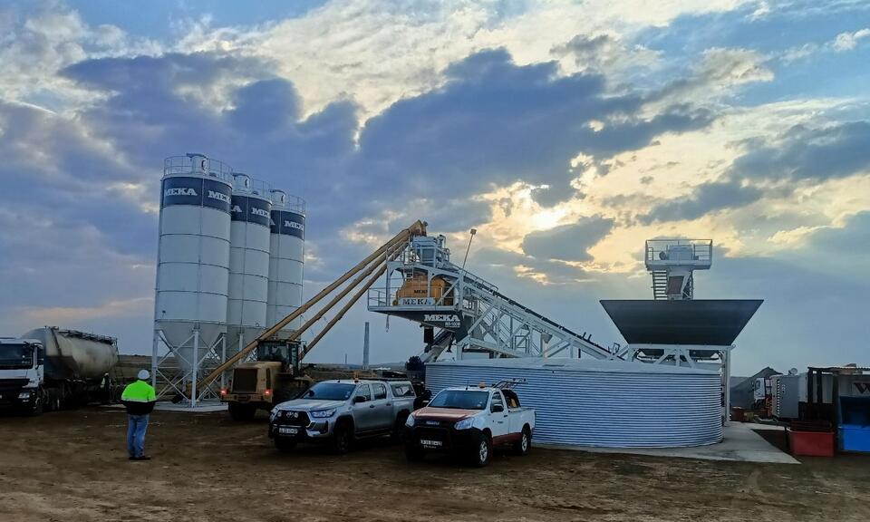 Роль мобільних бетонних заводів у будівництві вітрових електростанцій