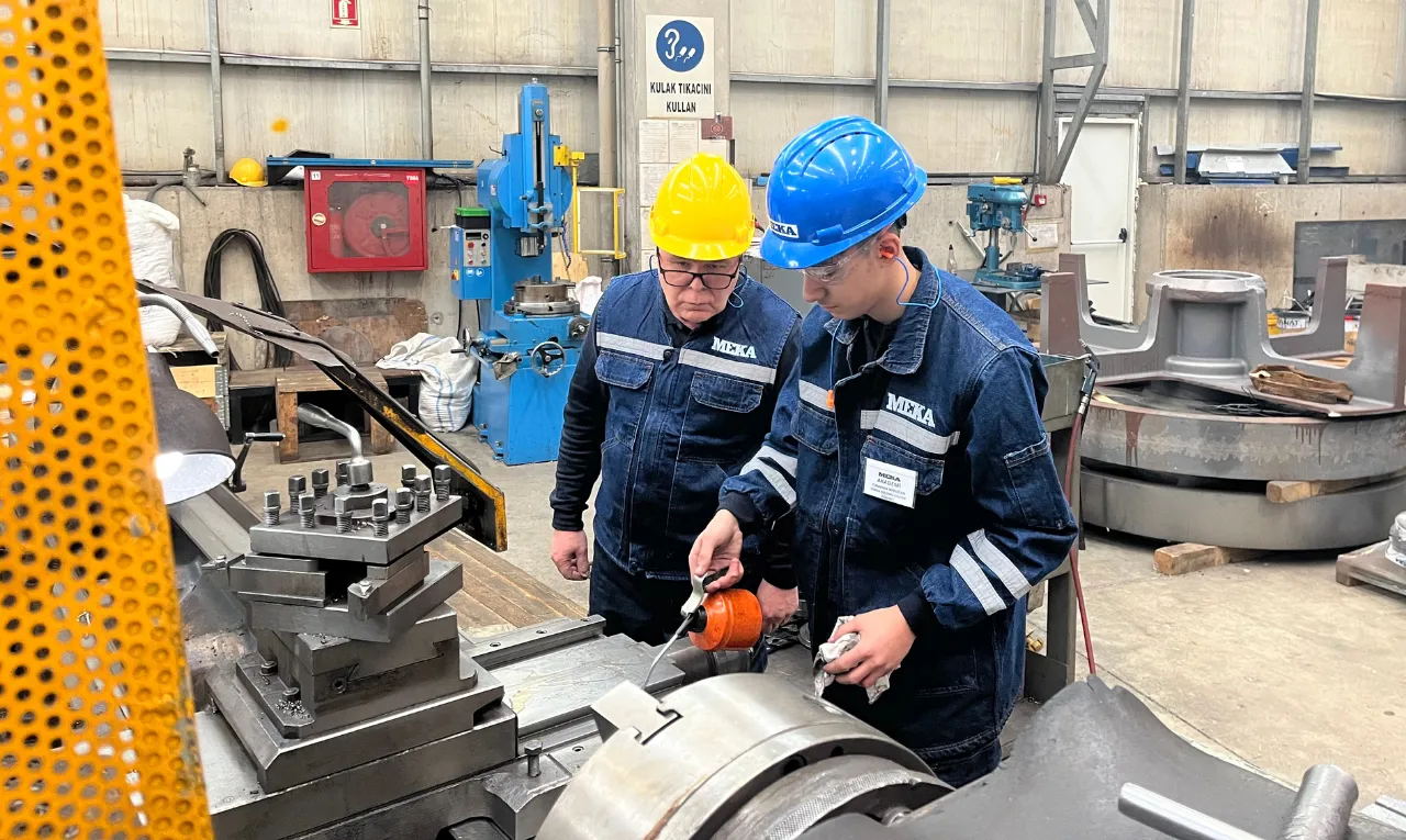 MEKA’da Mesleki Eğitim Modeli: Geleceğin Ustaları Üretimin İçinde Yetişiyor 