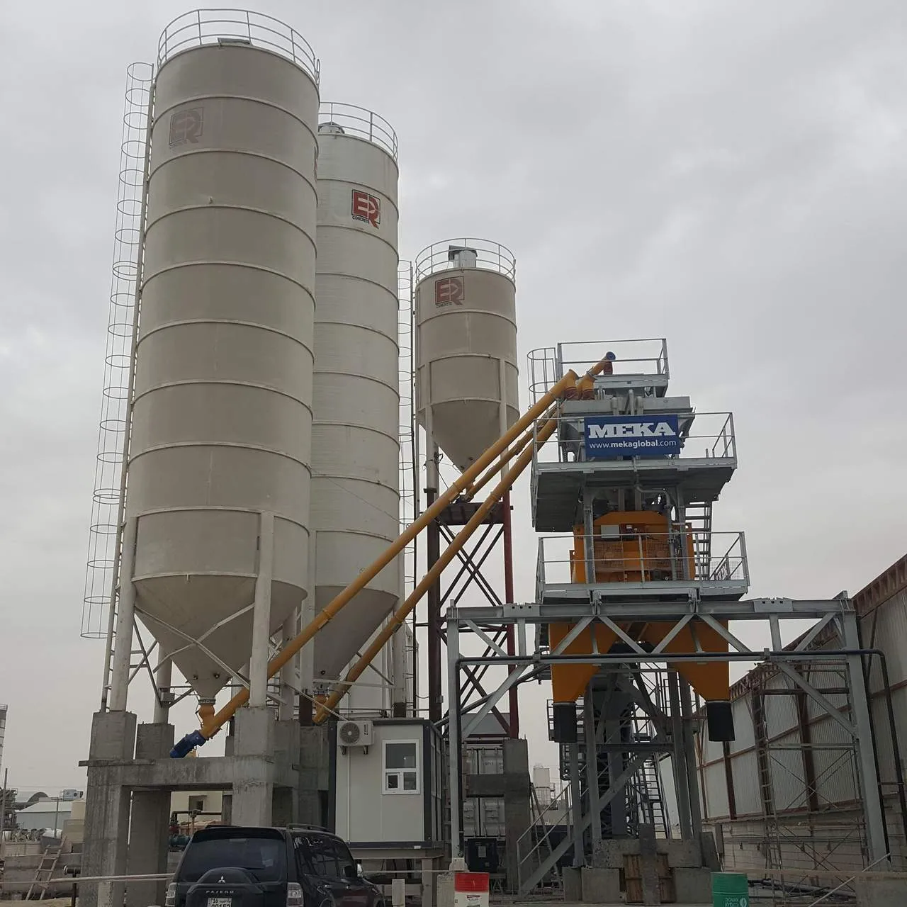 محطة خلط الخرسانة MEKA C 120 في الكويت