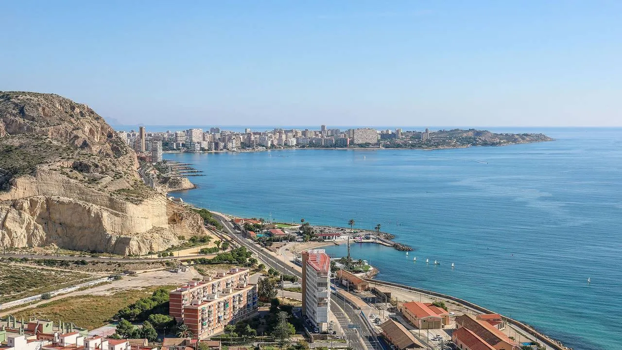 SARL MEKA, Cezayir Hizmetinde