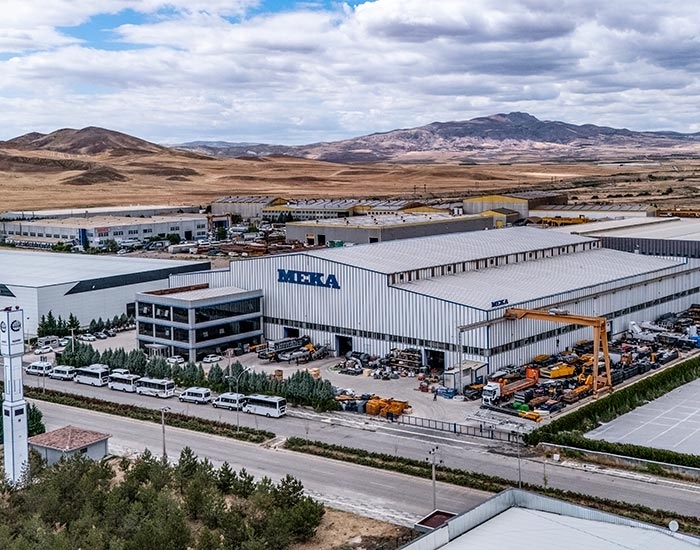 110 000 m²-dən çox istehsal sahəsi