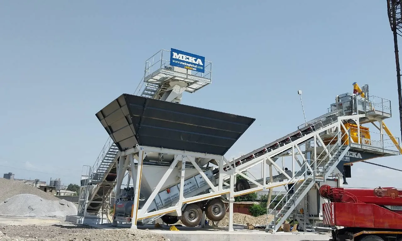Мобільний бетонний завод MEKA M100 введено в експлуатацію в Грузії