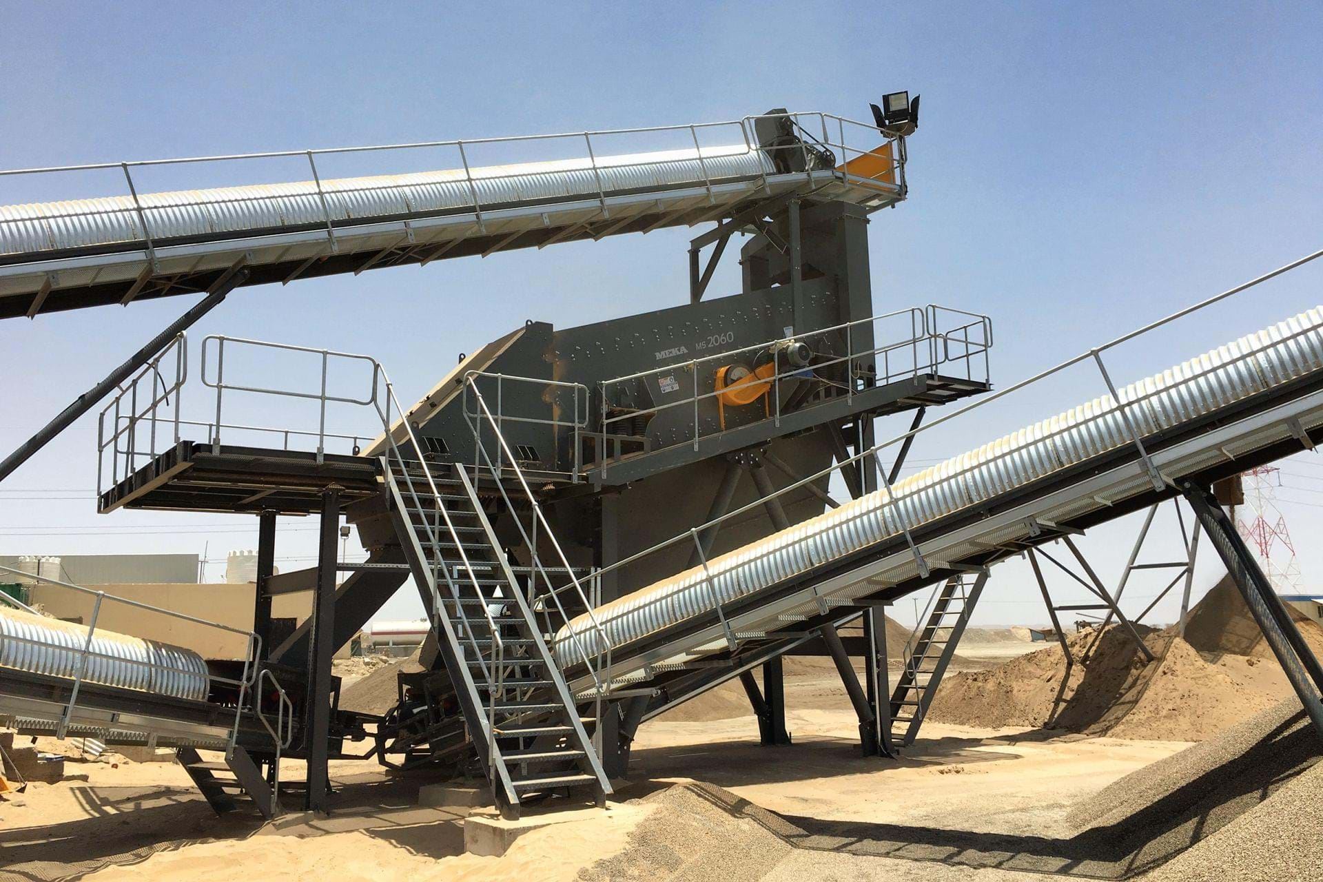 MEKA screening plants provide high quality screening efficiency