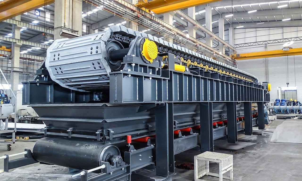 Robust Feeder Body