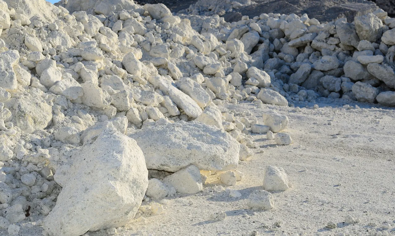 What is Gypsum? Gypsum and Its Industrial Uses 