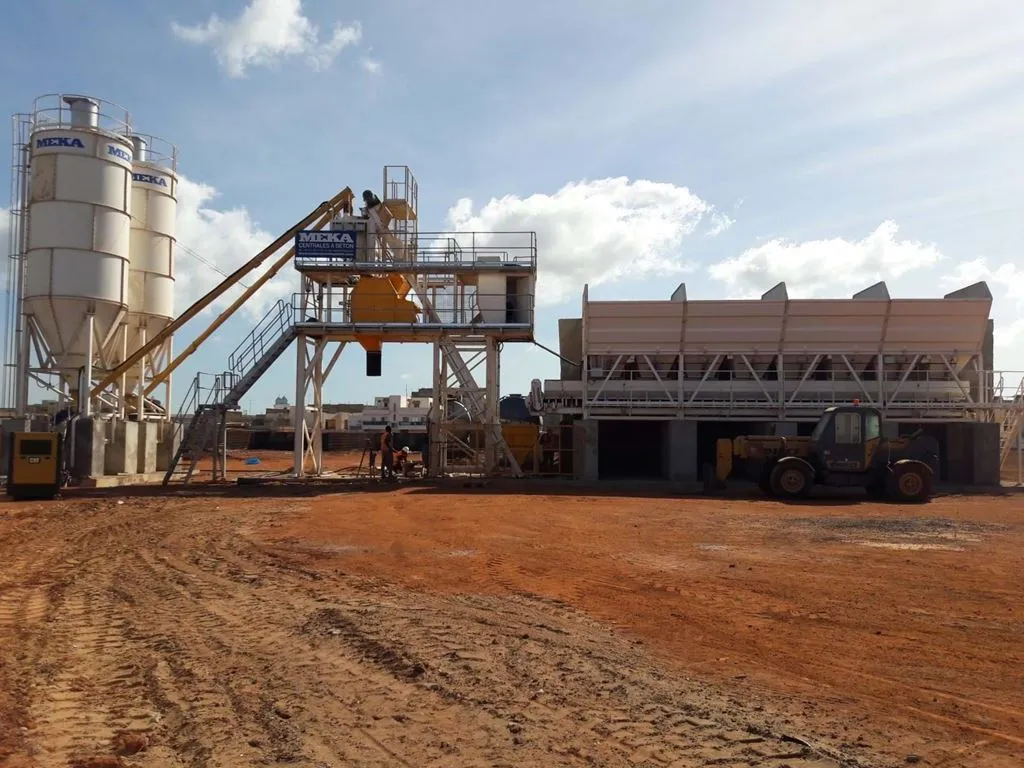 Yapı Merkezi, Dakar Bölgesi Express Tren Projesi İçin MEKA MB-C60'ı Seçti