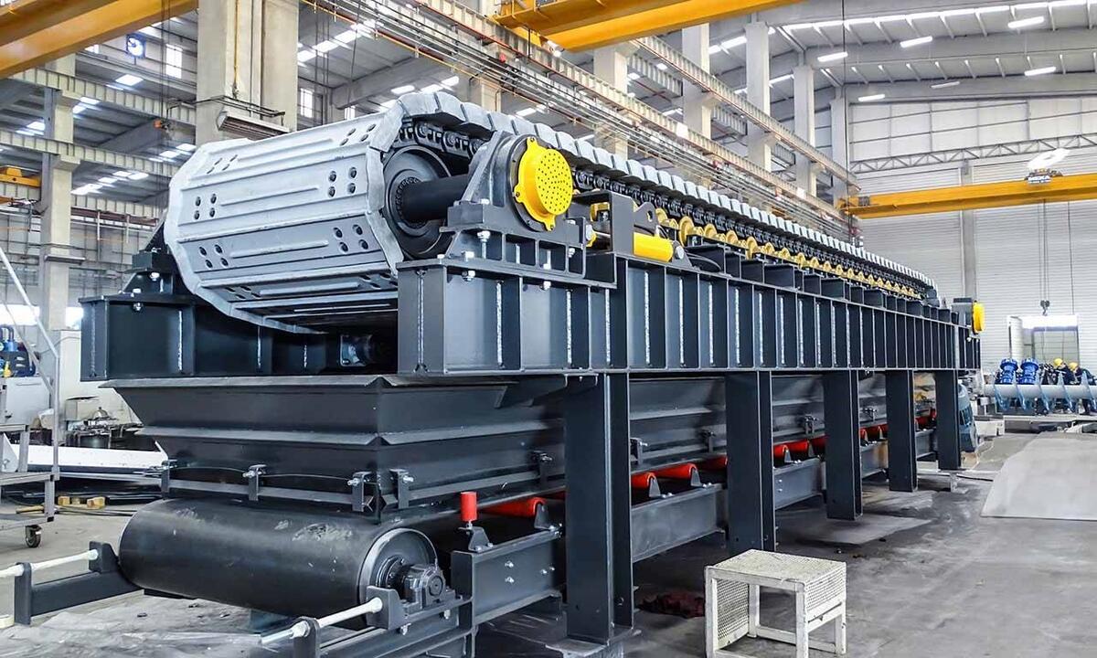 Robust Feeder Body